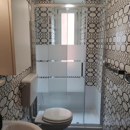 Traveller House Ла-Спеція