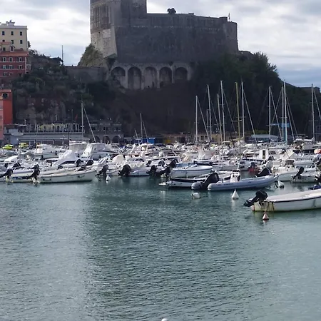 Traveller House * La Spezia