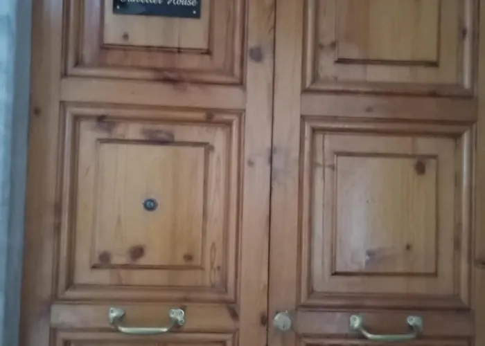 Traveller House Apartment